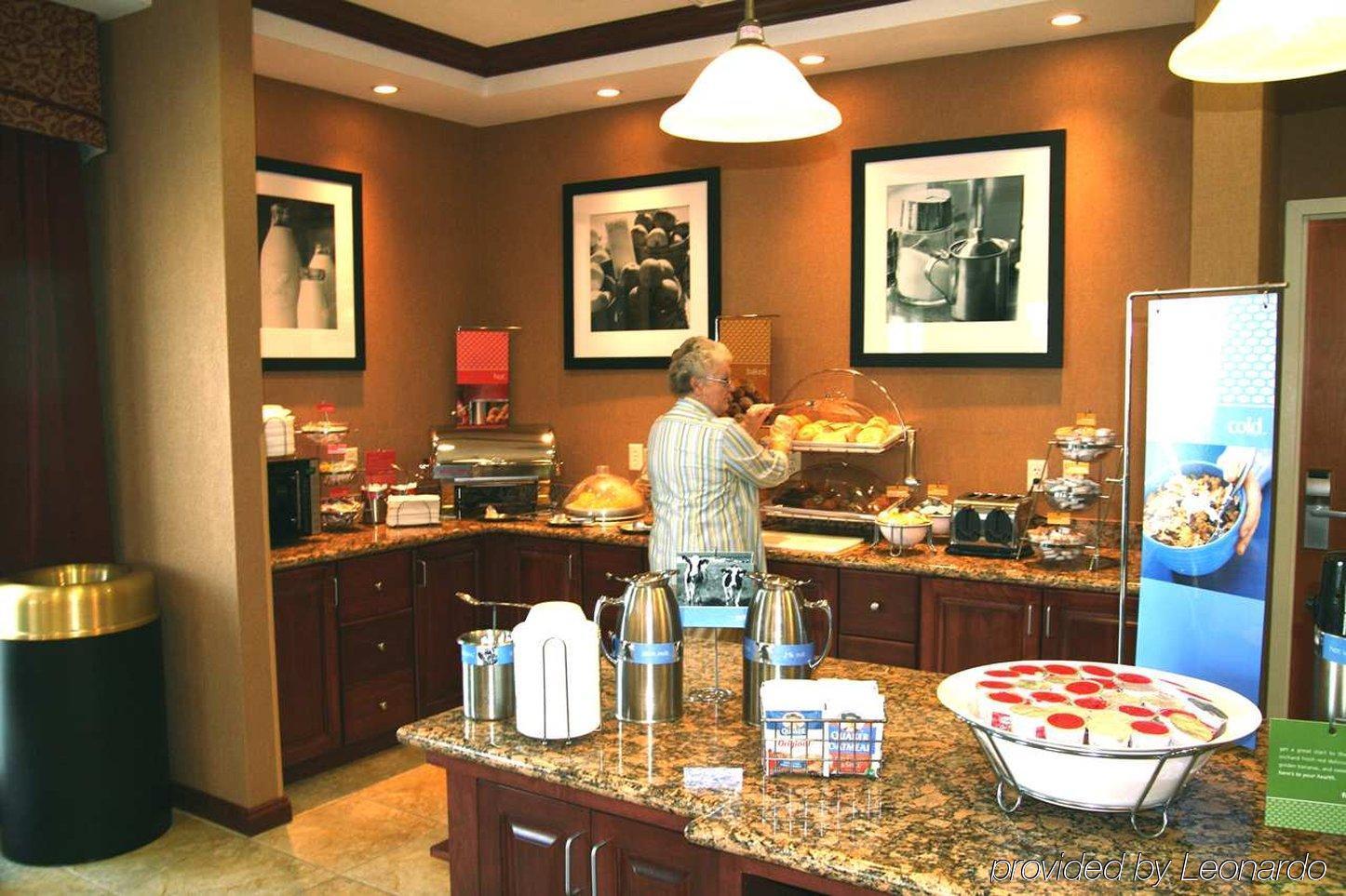 Hampton Inn York Restaurante foto